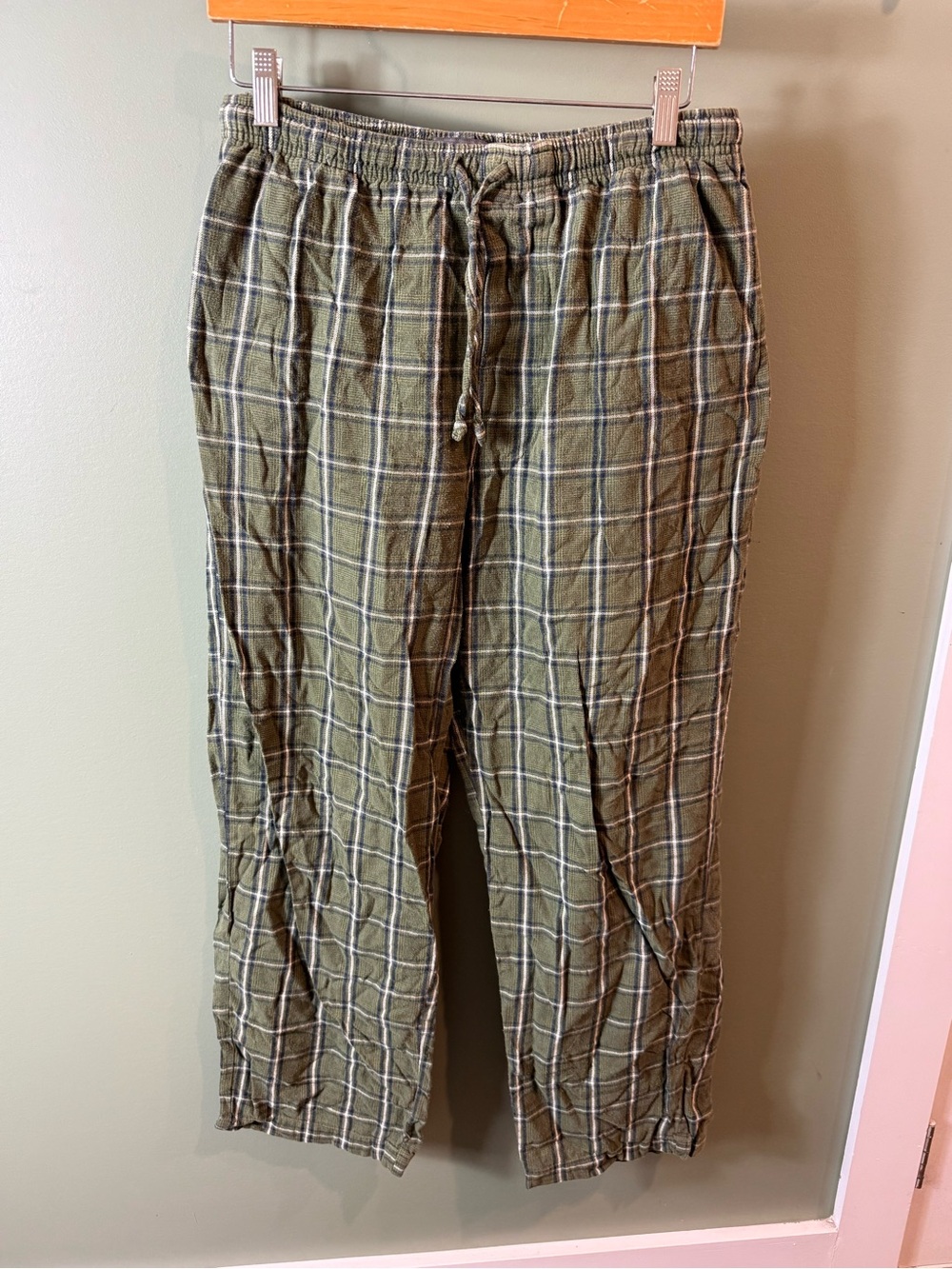 Men's Olive Plaid Drawstring Lounge Pants